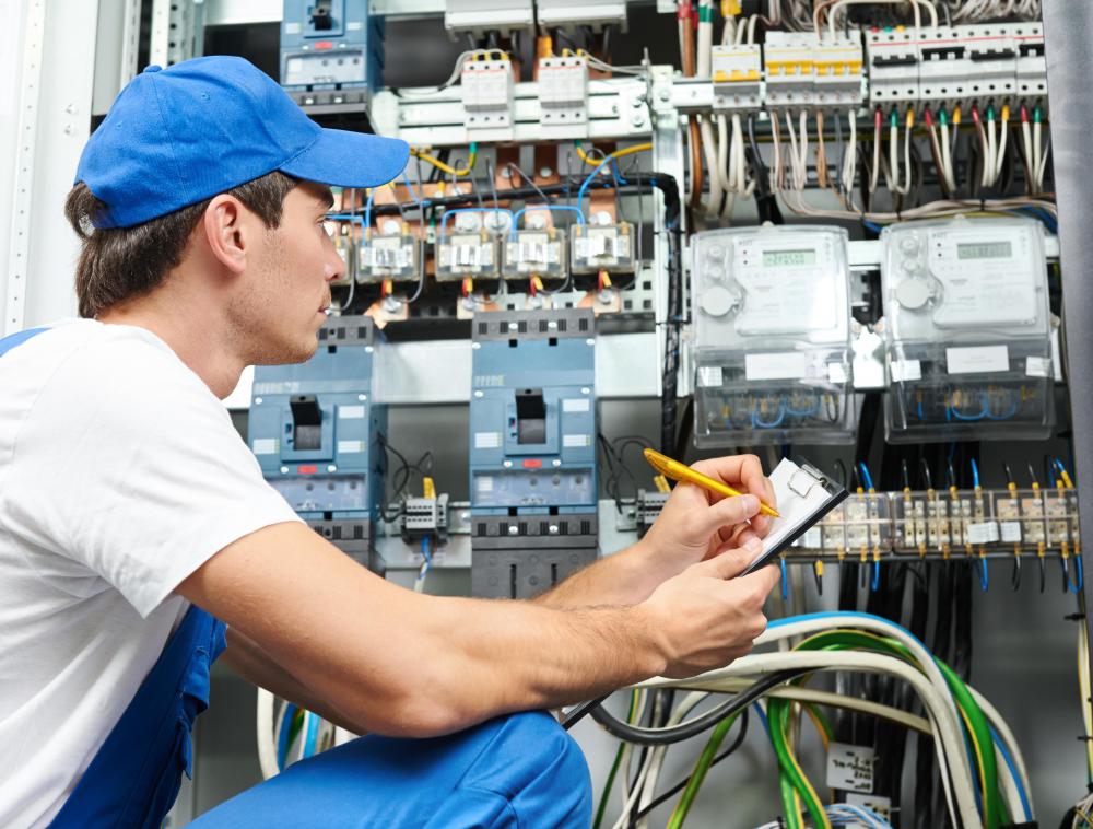 The Top 7 Qualities of a Trustworthy Commercial Electrician